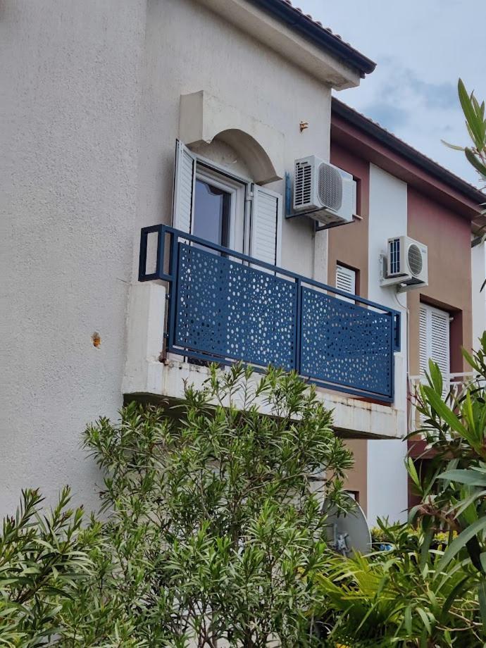 Apartments "Laci" Krk Town Esterno foto